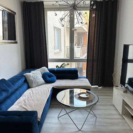 Majestic Old Town Apartments Братислава Экстерьер фото