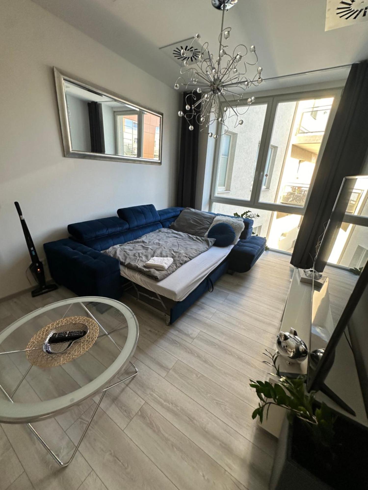 Majestic Old Town Apartments Братислава Экстерьер фото